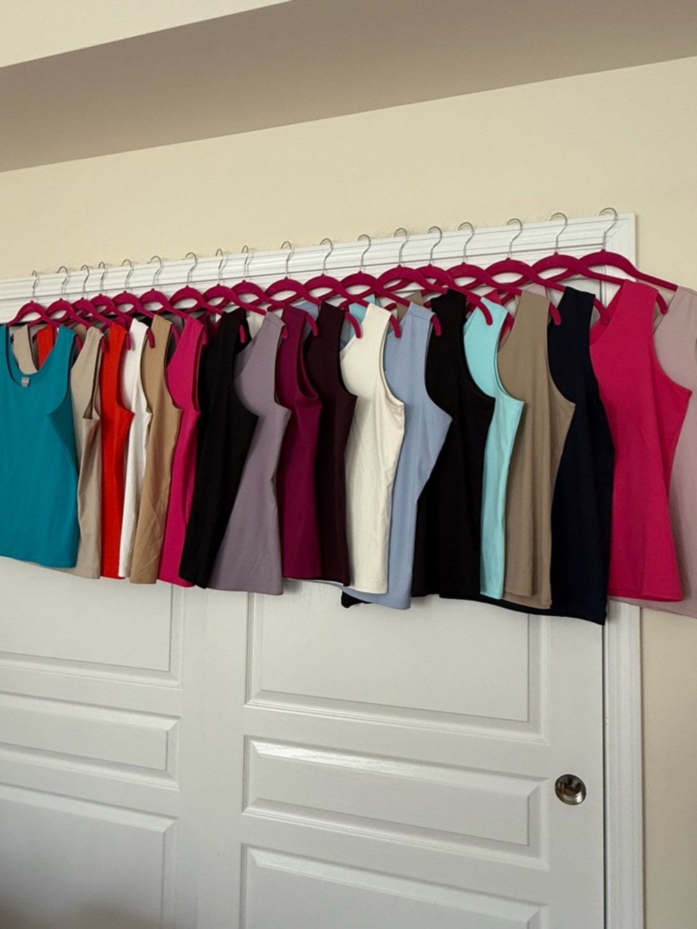Chico's Black Scoop Neck Tank Top  in Bright & Neutral Colors